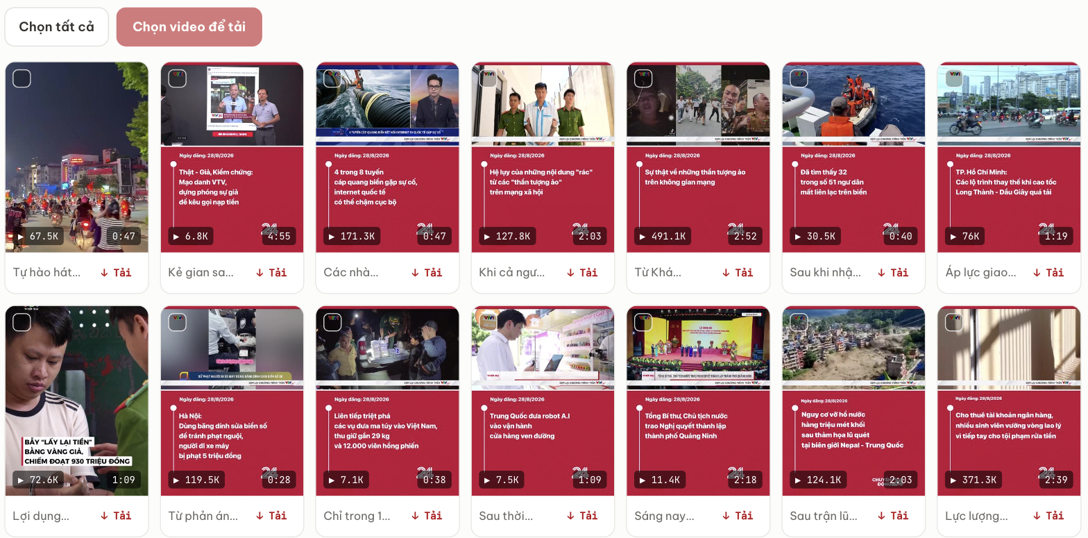 Lưới video của kênh TikTok trên SnapTok với nút Chọn tất cả và nút Tải từng video